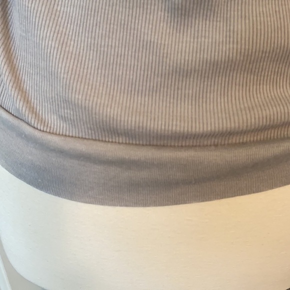 Chaser Long Sleeved Ribbed Shirt Size XS in Like New Condition - Picture 5 of 6